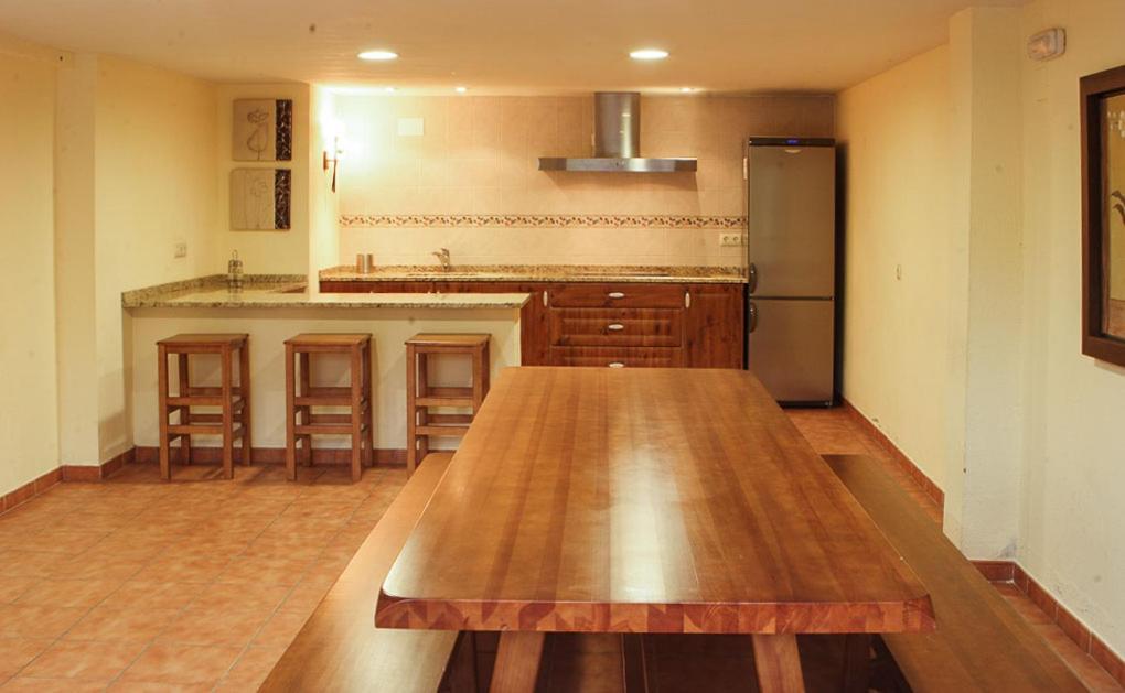 Hotel Ribera Del Corneja Navacepedilla de Corneja Buitenkant foto